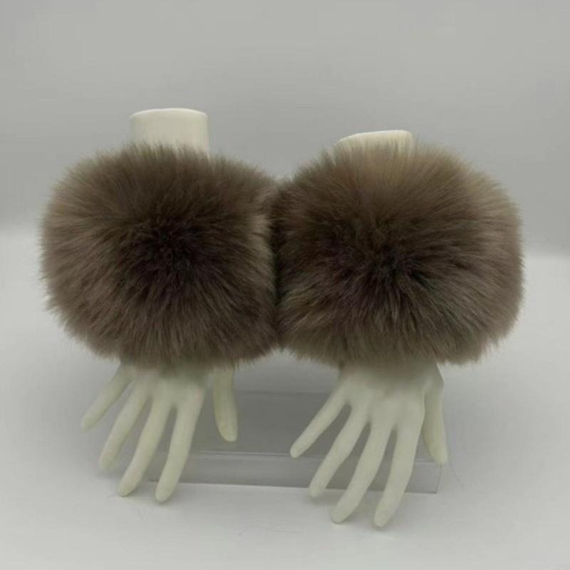 부드럽고 섬세한 y2k 모피 손목 워머스와 겨울 - Winter Clothing Accessories 리뷰 및 가격
